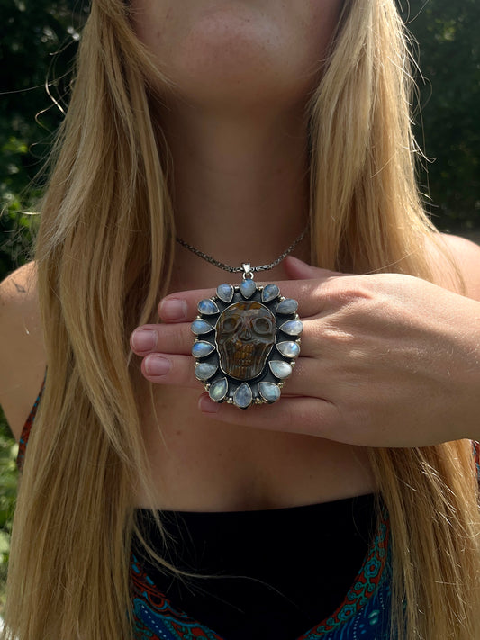 Carved skull pendant