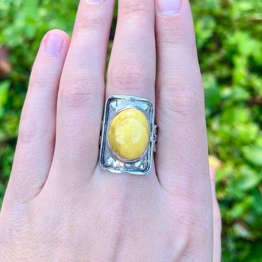 Butterscotch Amber - Size 8 - Gemstone Ring