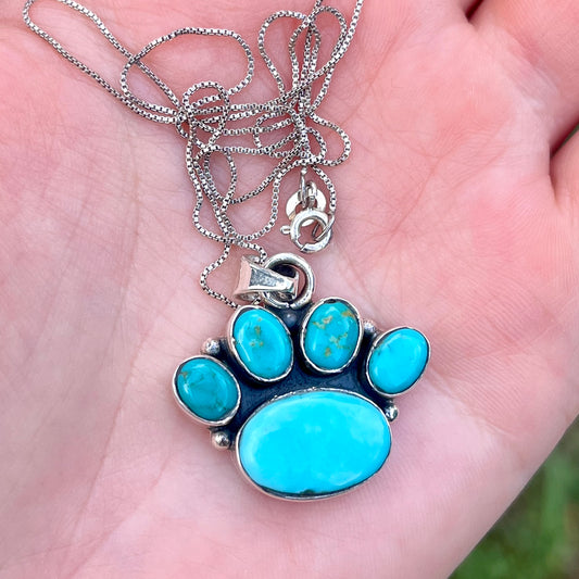 Kingman Turquoise Paw - 18" Chain – Southwestern Necklace